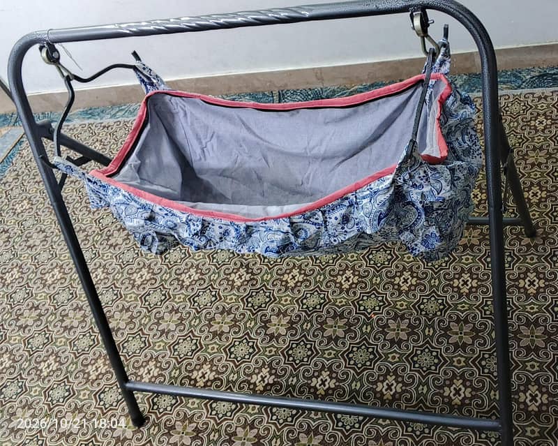 swing for newborns 1