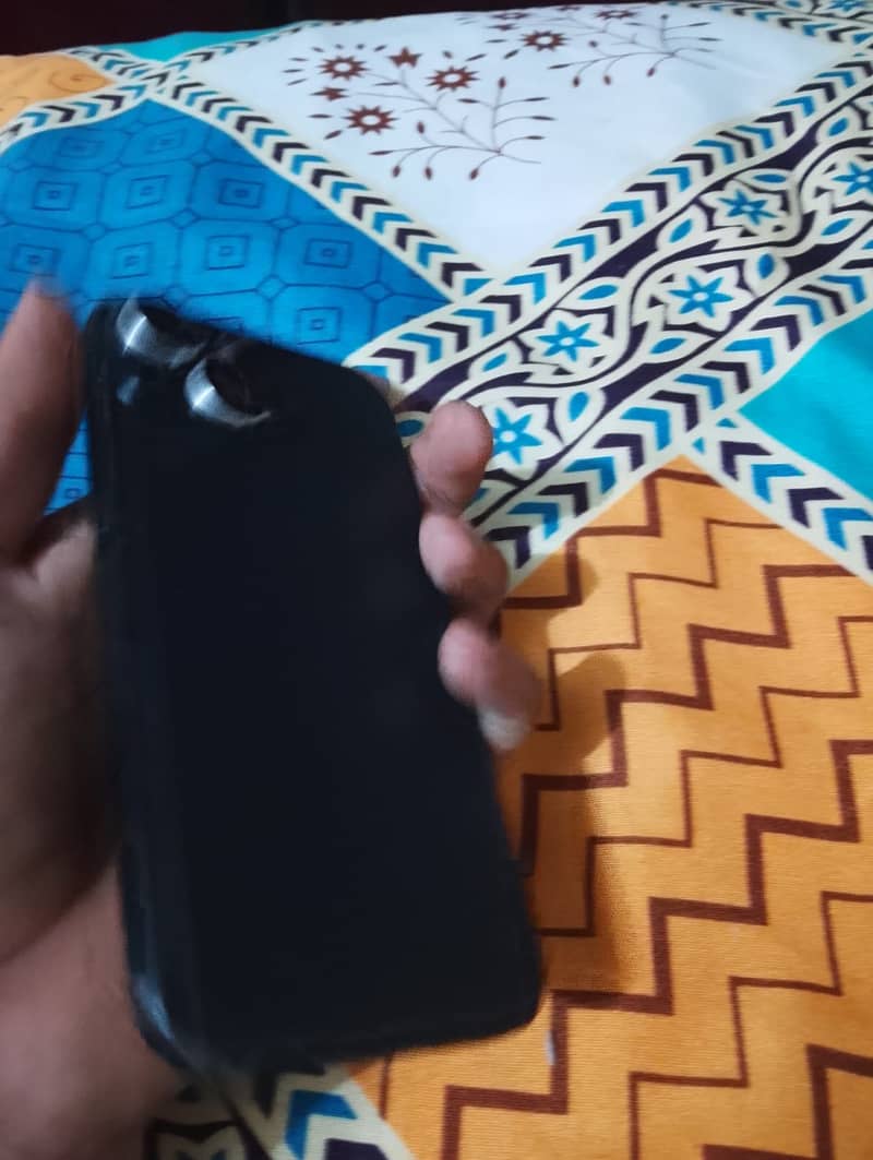 Apple iPhone 15 2