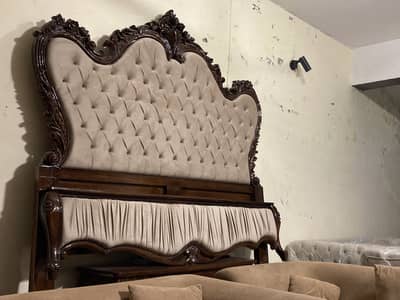 Bed set for sell with dressing table and side tables