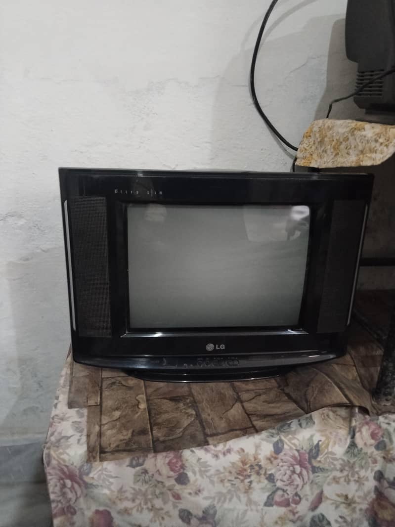 LG TV 2