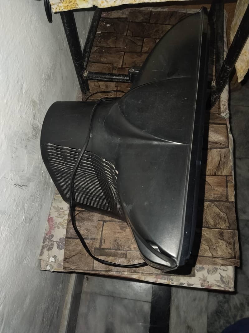 LG TV 3