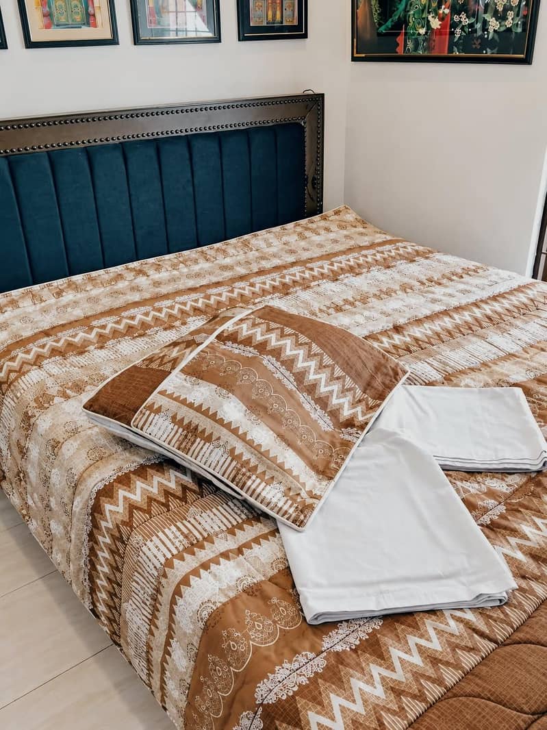 6 pcs Comforter Bedsheet Set 1