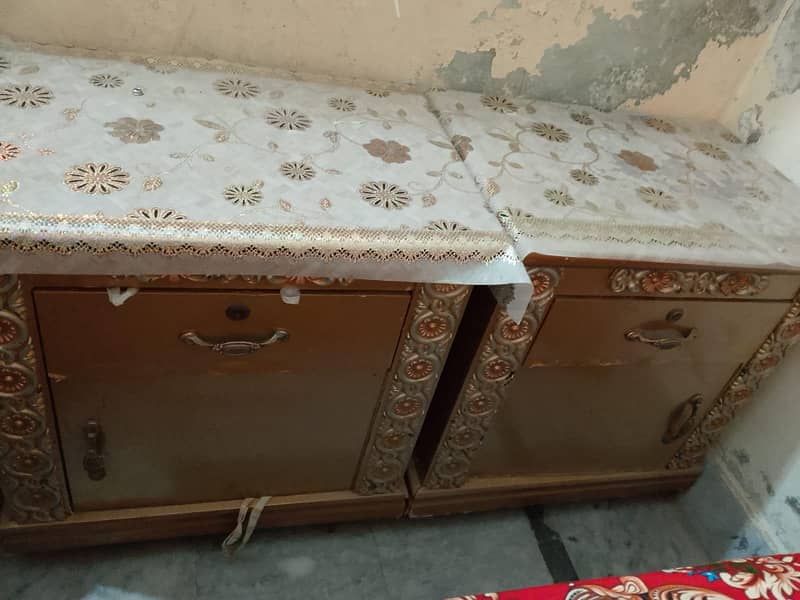 bes dressing and sofa set 0