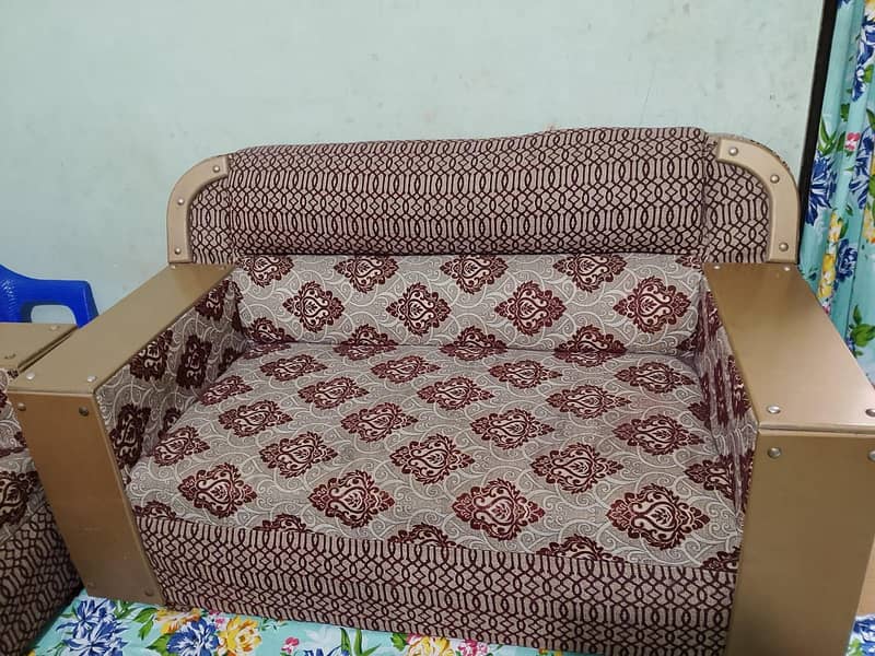 bes dressing and sofa set 1