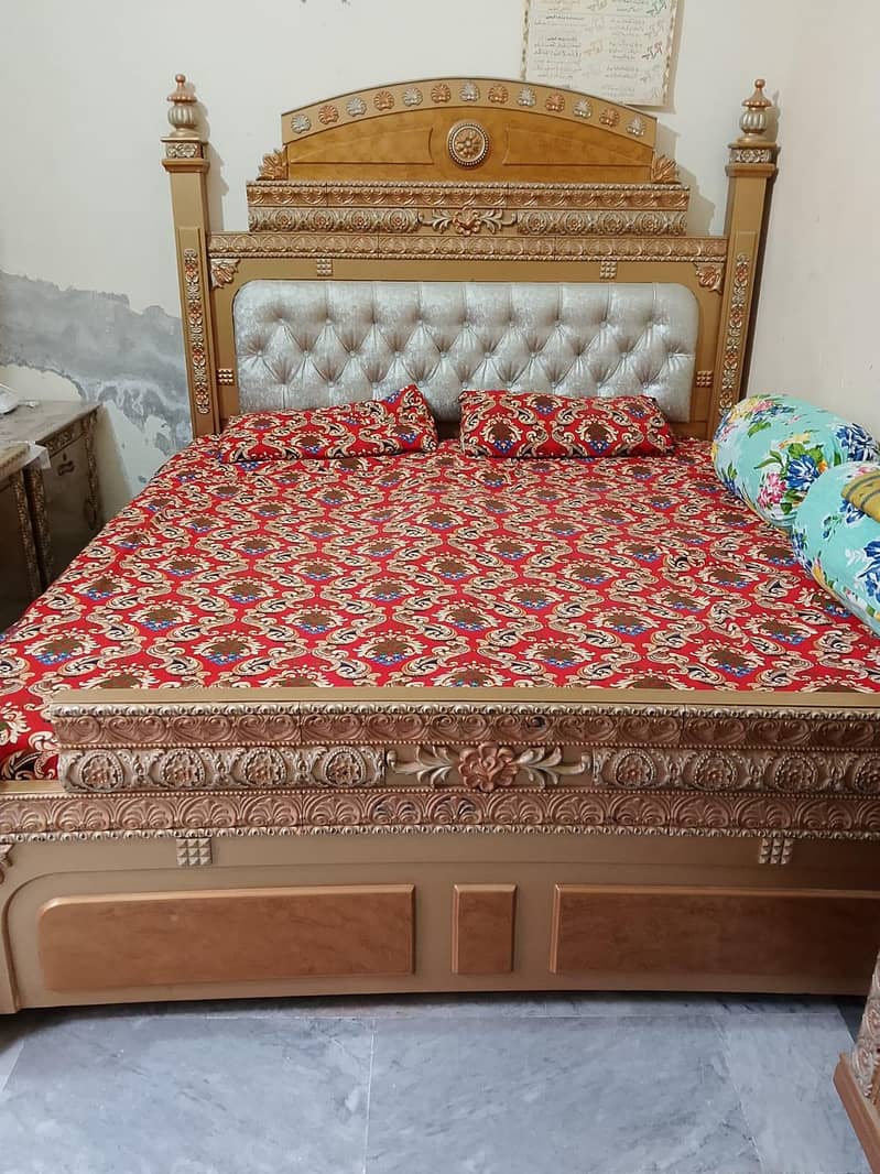 bes dressing and sofa set 4