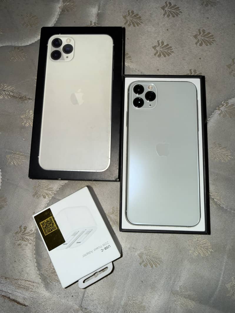 Apple iPhone 11 Pro Max 0
