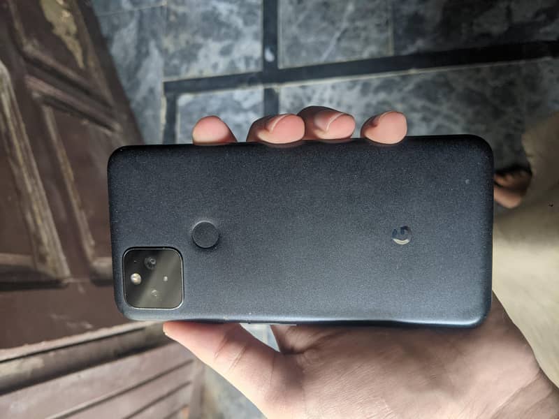 Google Pixel 5 1