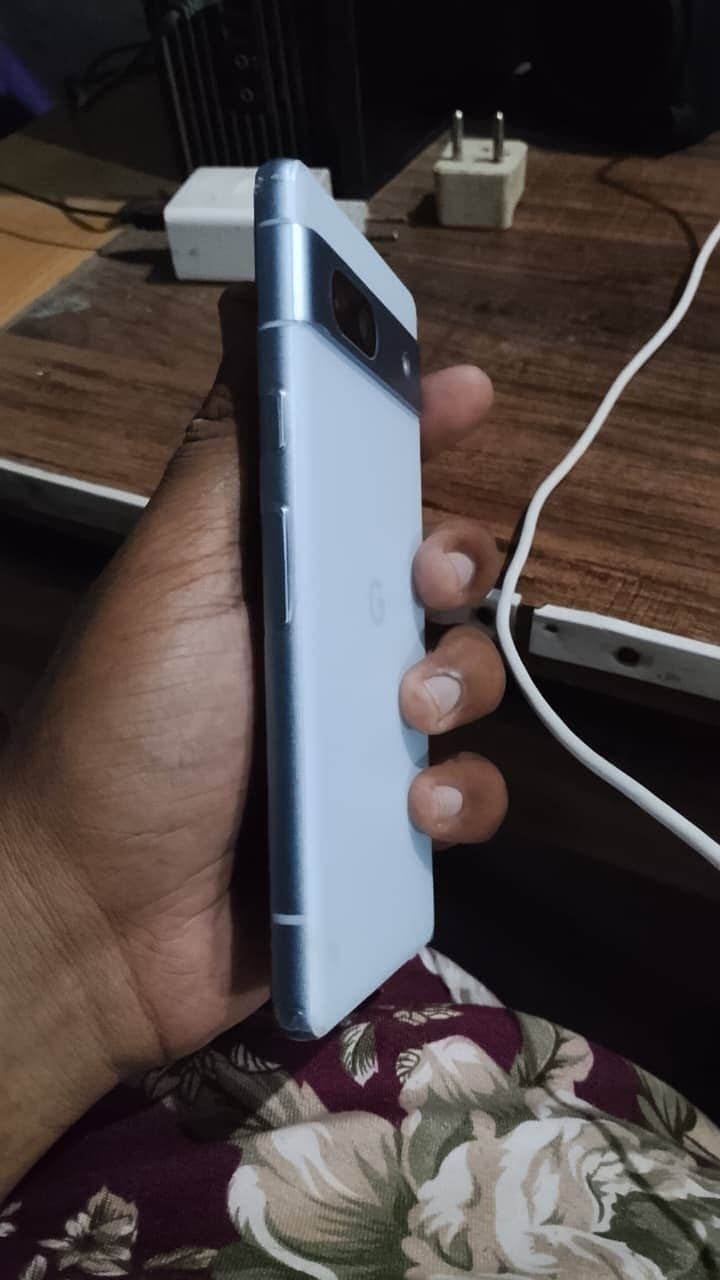 Google Pixel 7a 1