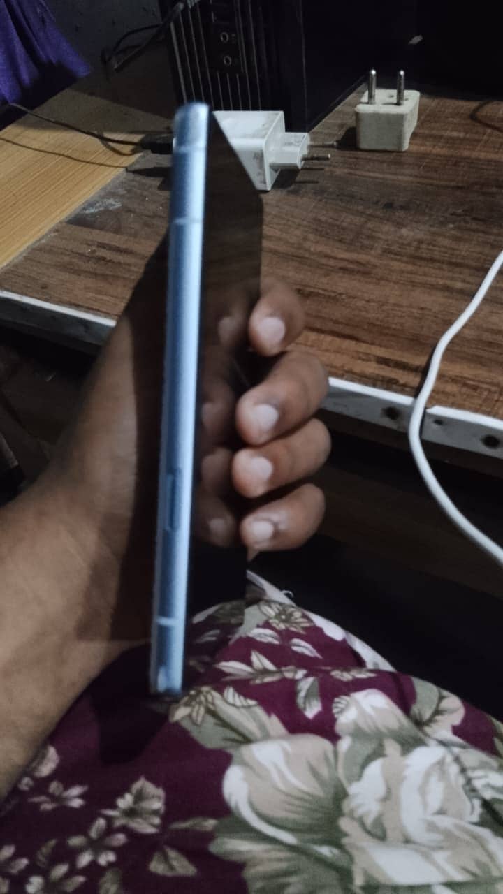Google Pixel 7a 3