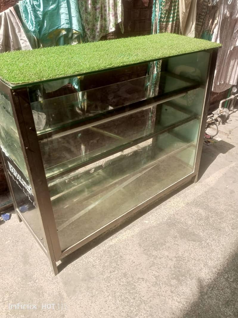 shelf counter 4