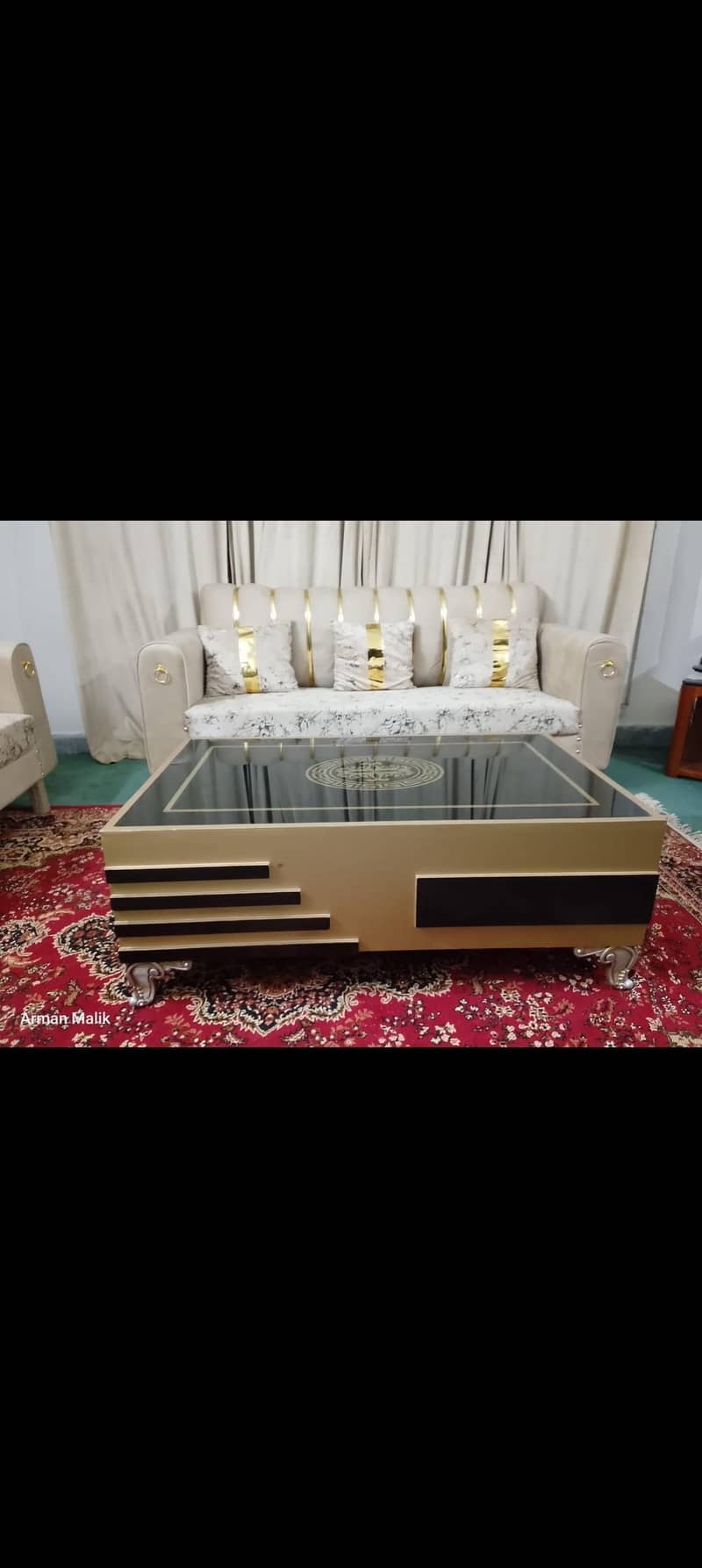 5seater Sofa with table 0