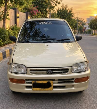 Daihatsu Cuore 2011