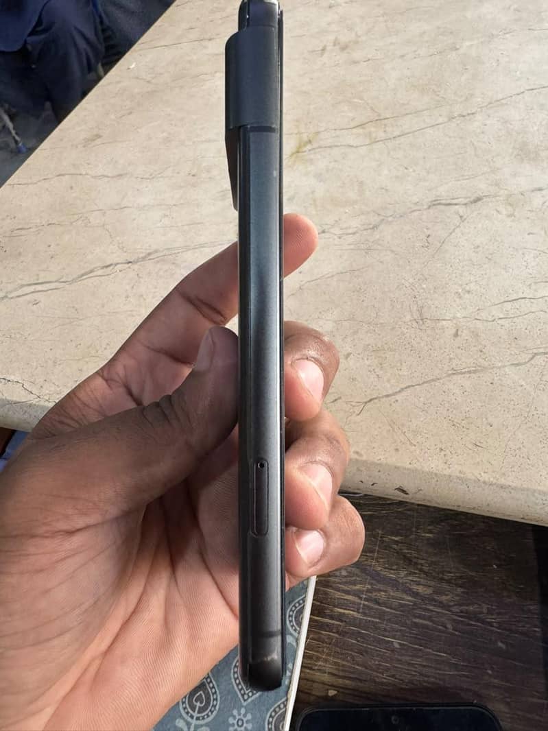 Google Pixel 8 3