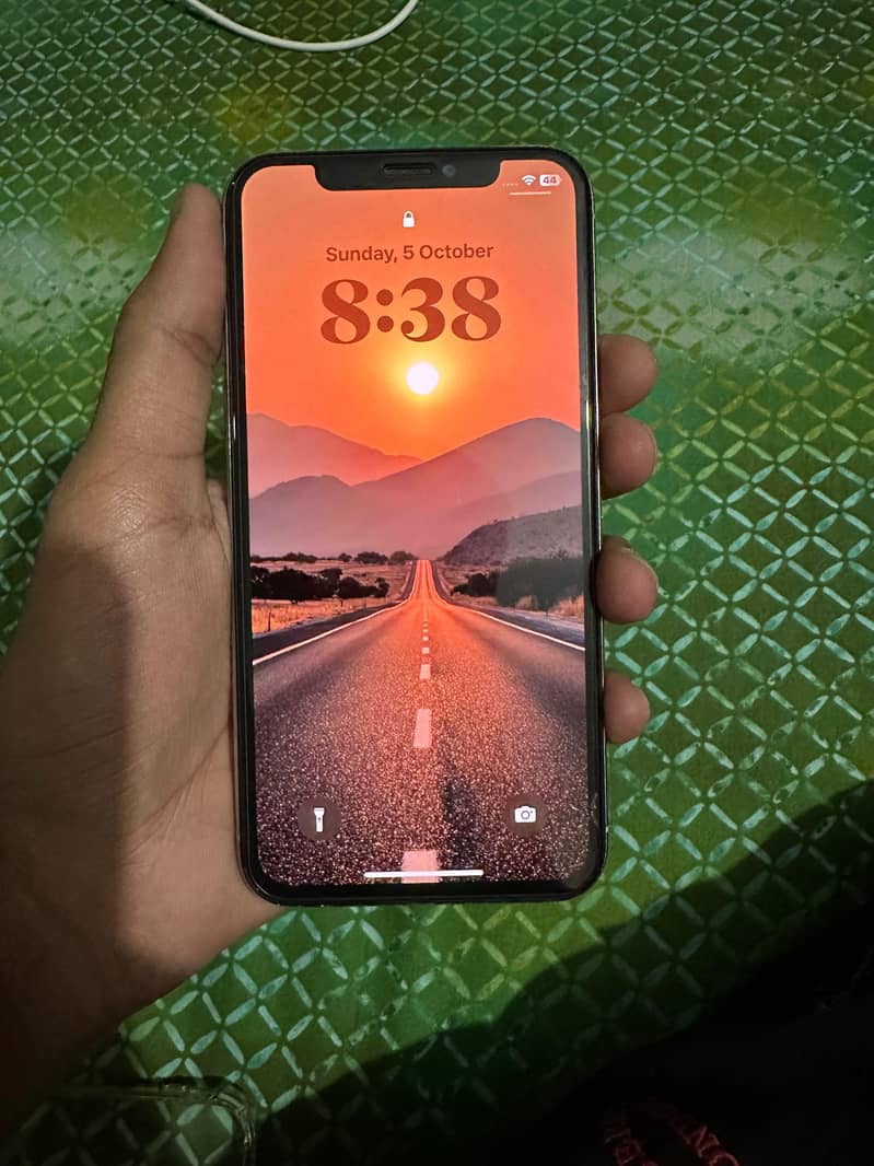 Apple iPhone X 2
