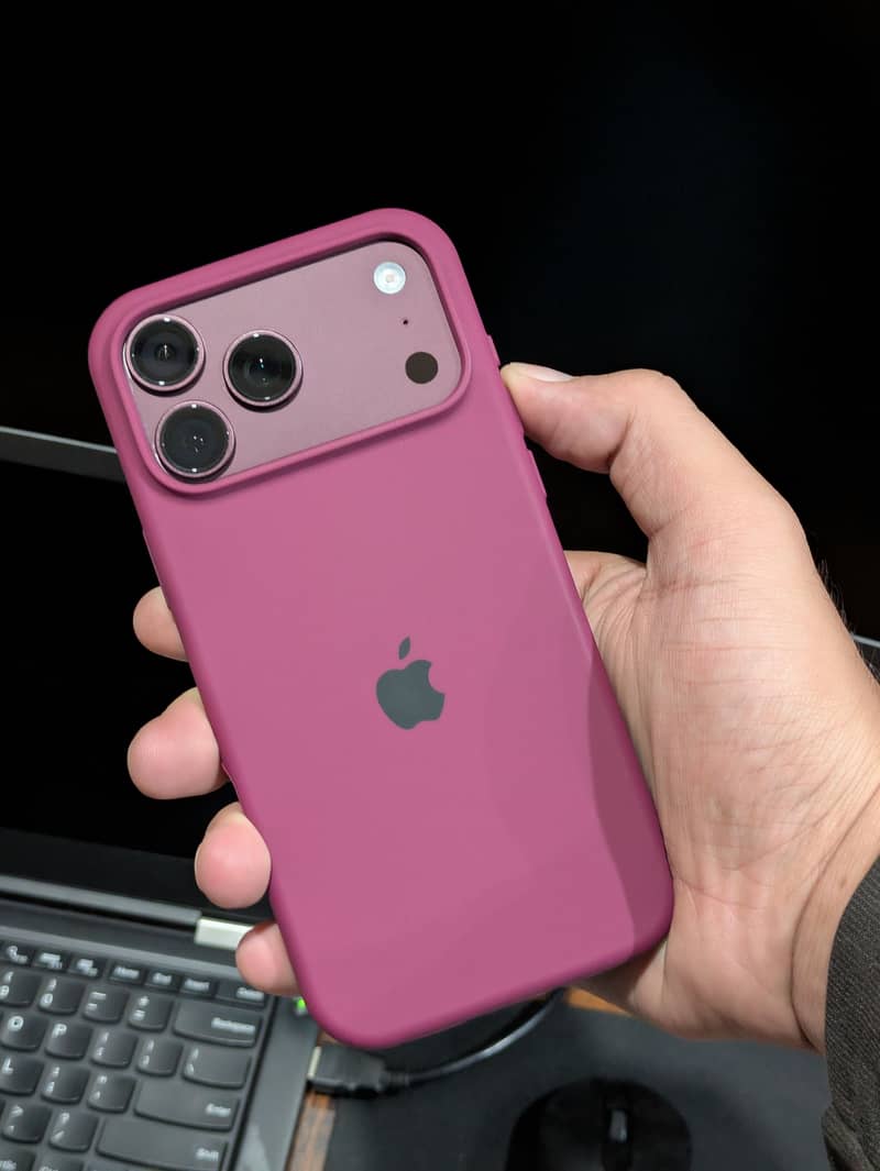 Apple iPhone 18 Pro Max 3