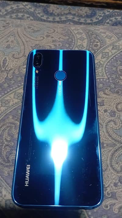 Huawei P20 Lite 4/128 urjent for sale 16,000