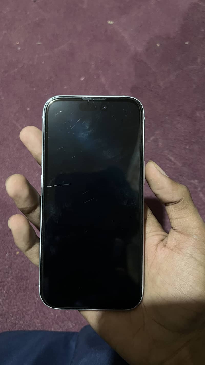 Apple iPhone 15 plus 0