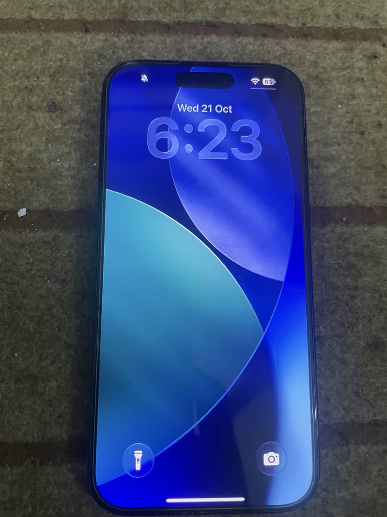 Apple iPhone 15 Pro 1