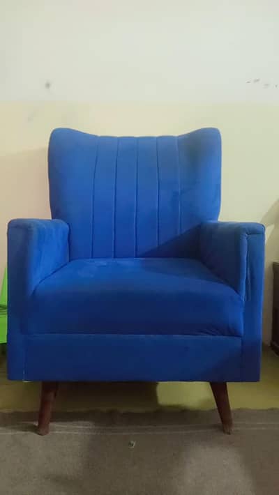 comfortable one seater used  sofa