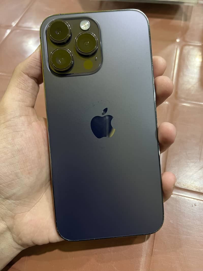 Apple iPhone 14 Pro Max 6