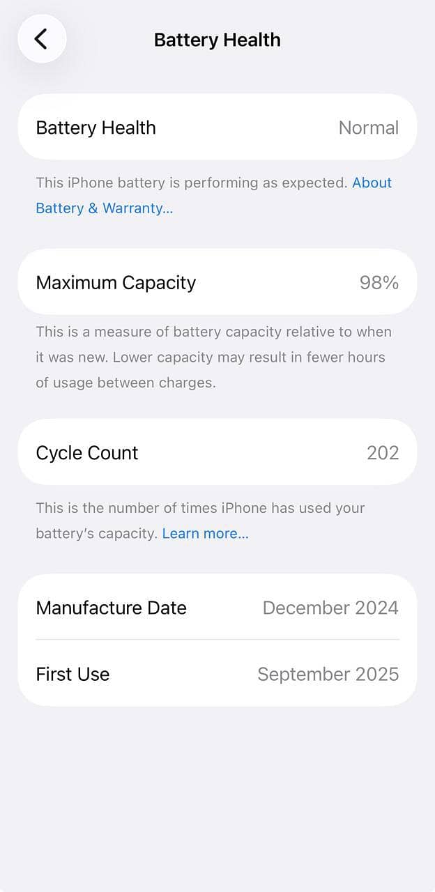 Apple iPhone 16 7