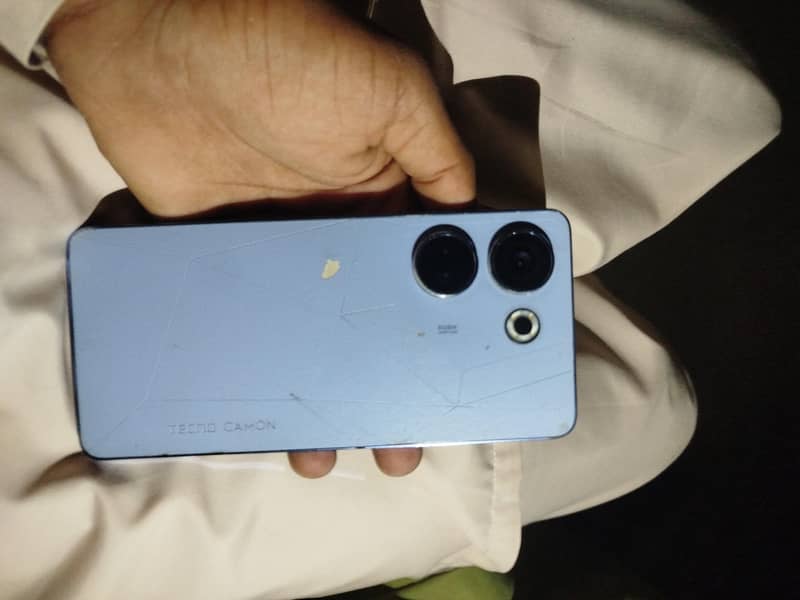 Tecno CAMON 20 8