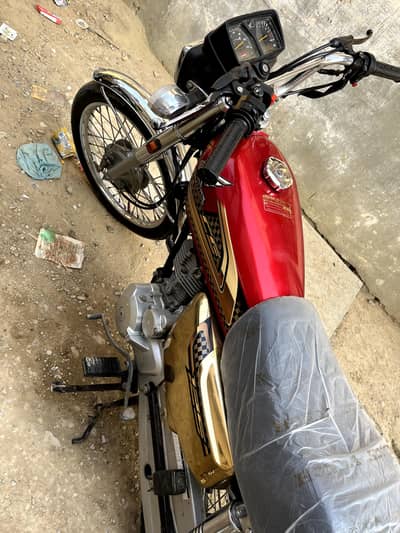 Honda CG 125S Gold Edition 2025 | Self Start | Red | Genuine Condition