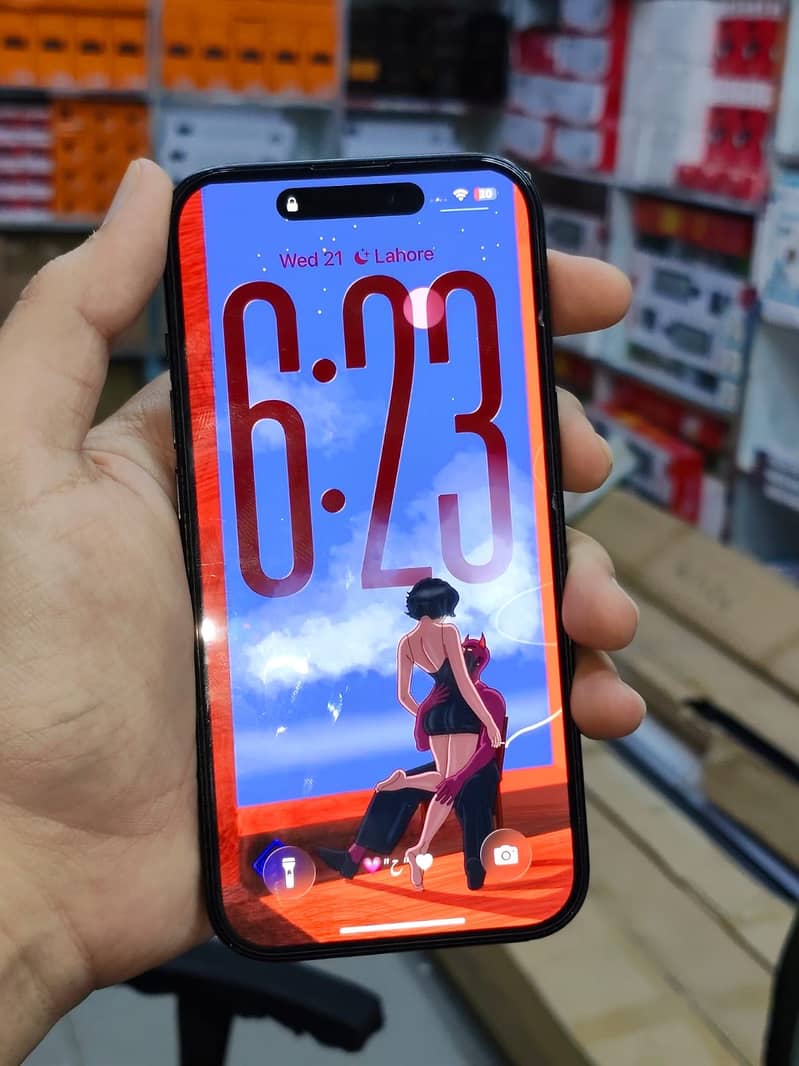 Apple iPhone 15 3