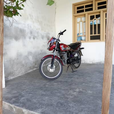 Honda Dream 125 Bike