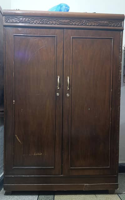 Solid Wooden Wardrobe In Excellent Condition