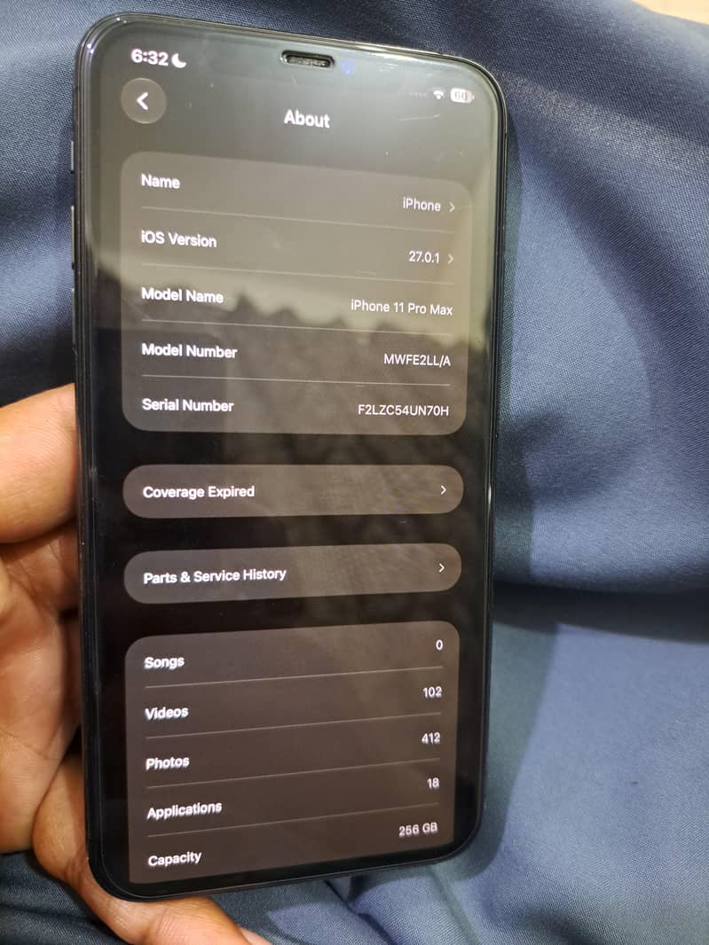 Apple iPhone 11 Pro Max 2