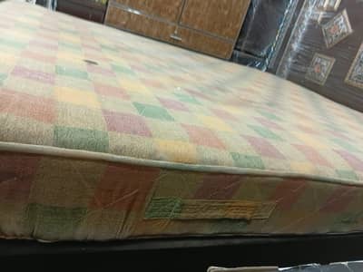 Spring Matress king size for Sale.
