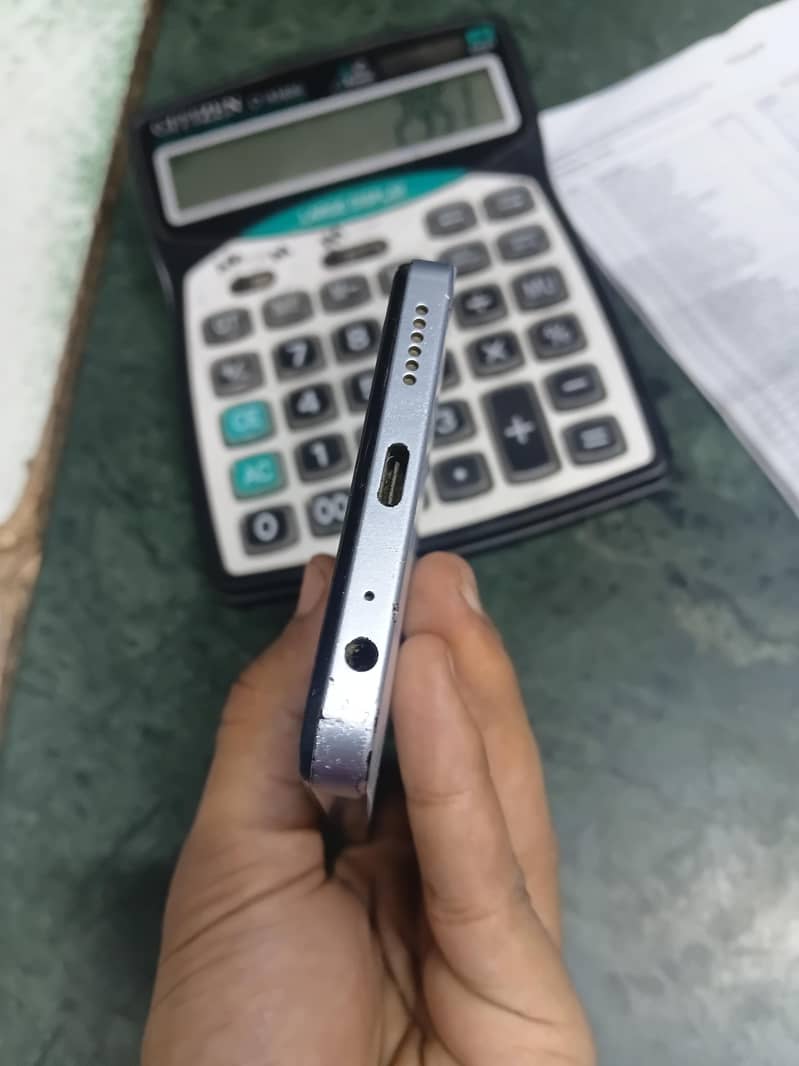 Infinix Smart 8 2