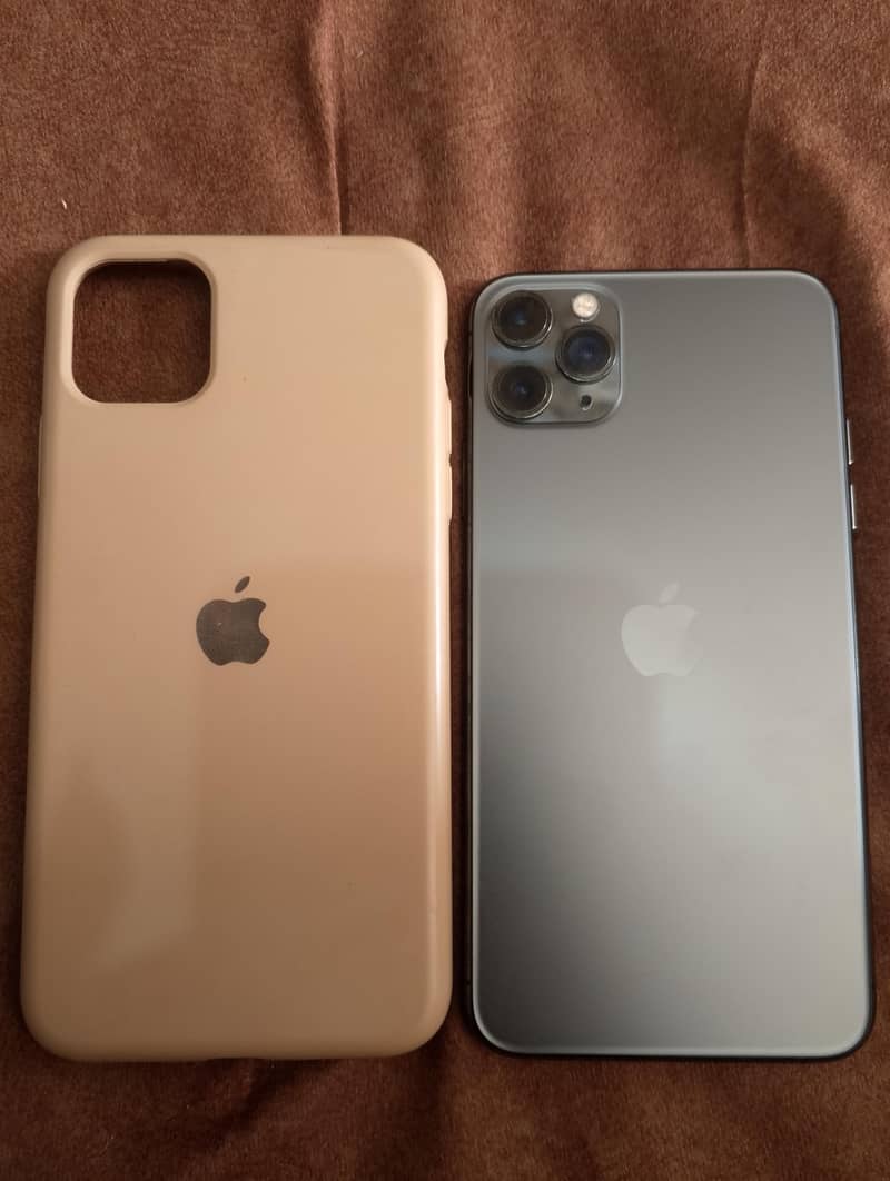 Apple iPhone 11 Pro Max 6
