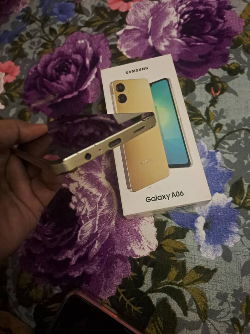 Samsung Mobile A06 3