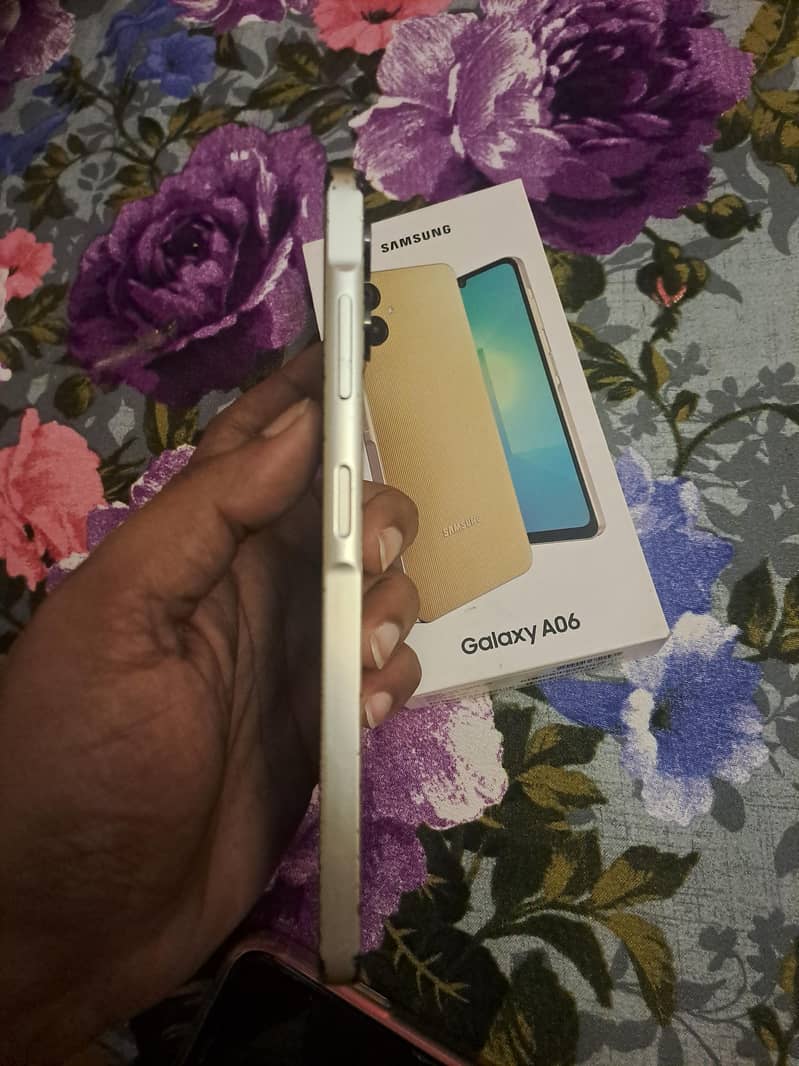 Samsung Mobile A06 5