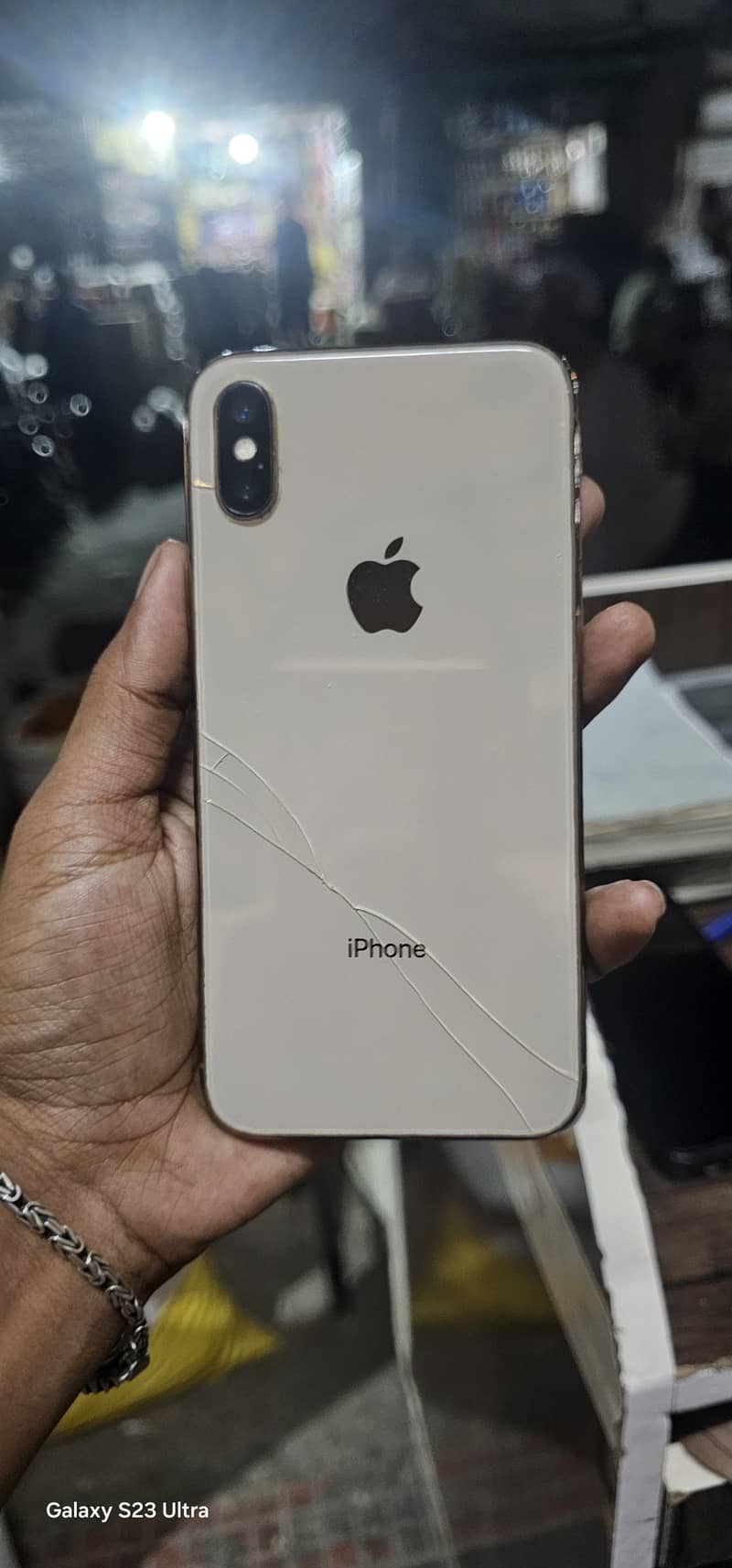 iPhone XS 0