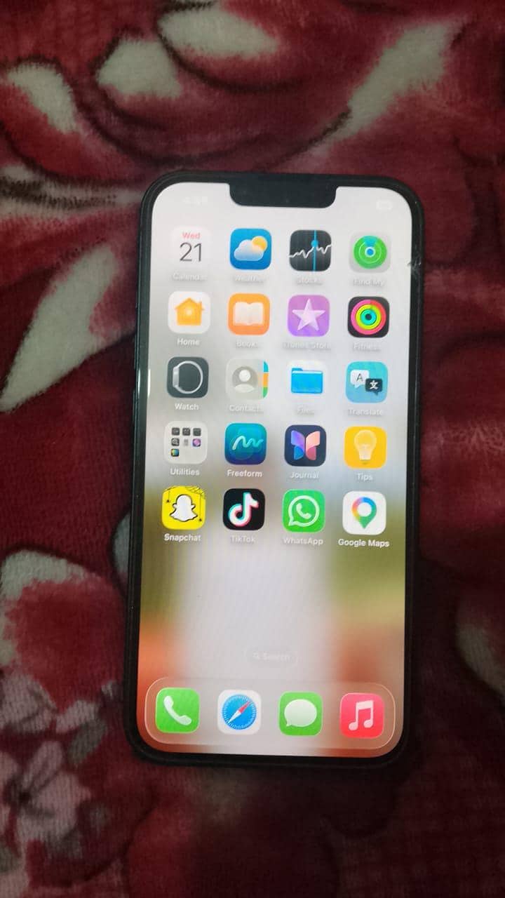 Apple iPhone 13 1