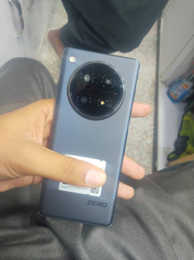 Infinix Zero 40 0