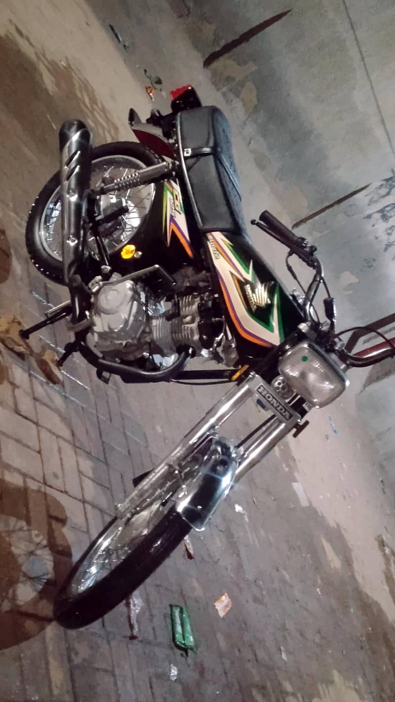 CG 125 2