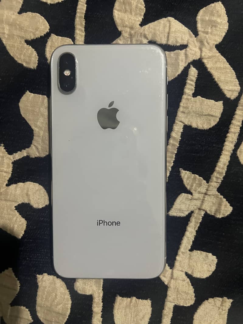 Apple iPhone X 5
