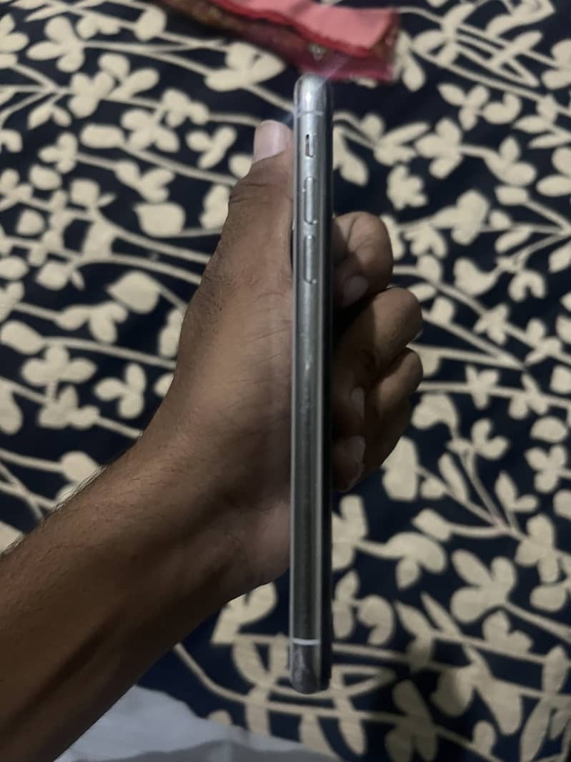 Apple iPhone X 7