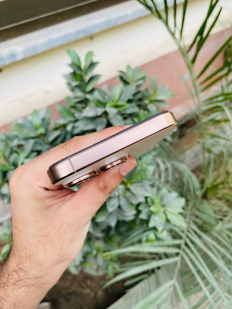 Apple iPhone 16 Pro MDM 6