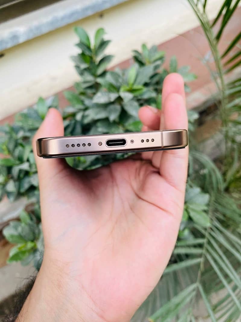 Apple iPhone 16 Pro MDM 7
