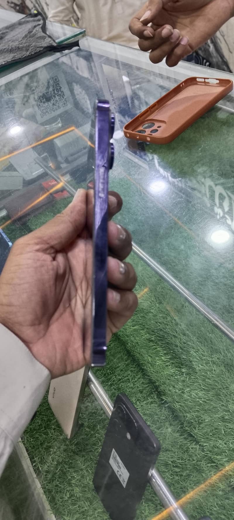 Apple iPhone 14 Pro Max 6