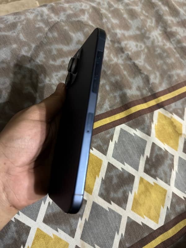 iphone 15 pro max 6
