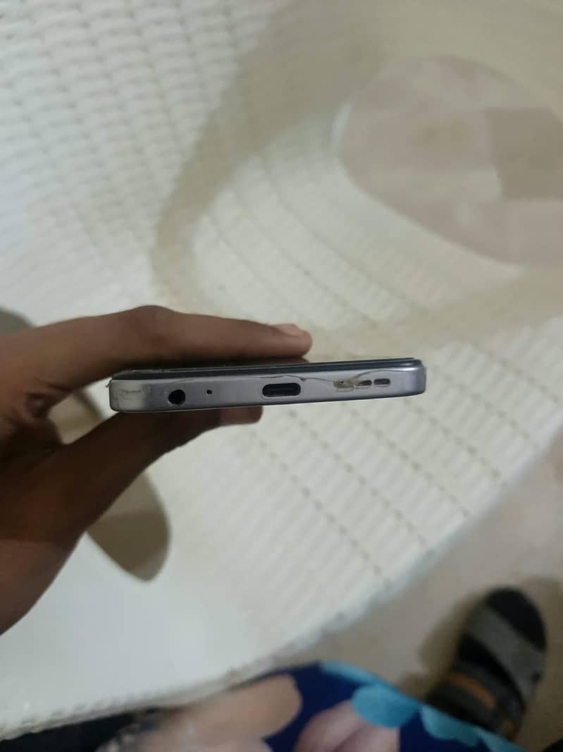 Tecno Spark Go 1