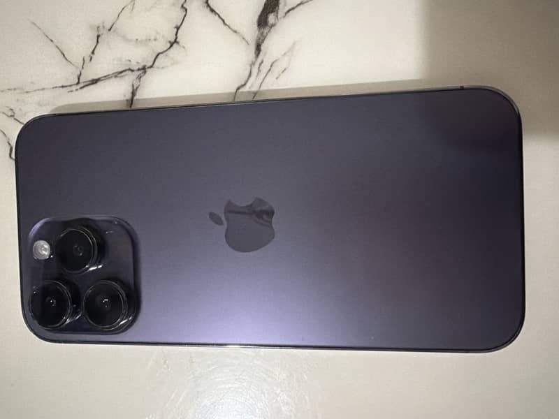 Apple iPhone 14 Pro Max 0