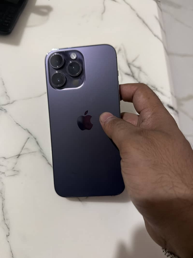 Apple iPhone 14 Pro Max 2