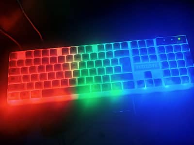 iam selling my gaming PC with all asseseseries read descriptions